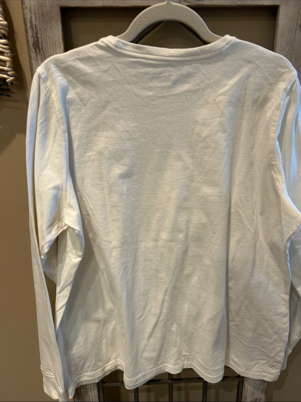 Vineyard Vines Off White Long Sleeve Tee with Navy Logo - Picture 4 of 4